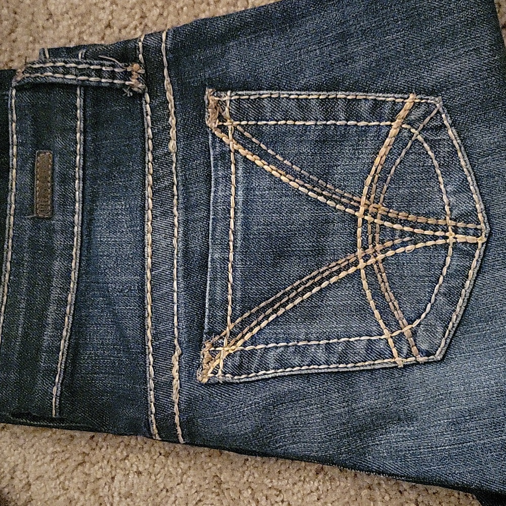 KUT from the cloth Jeans 2 ursula skinny ankle. Dark denim